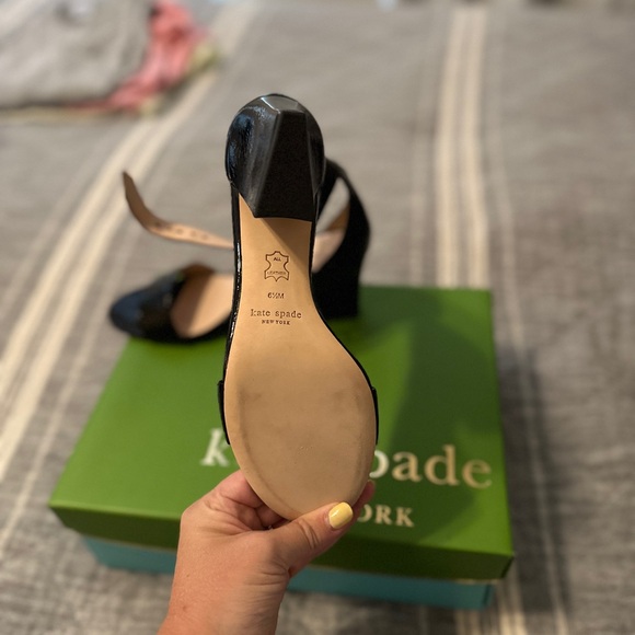NWOT Kate Spade strapy heels - Picture 5 of 7